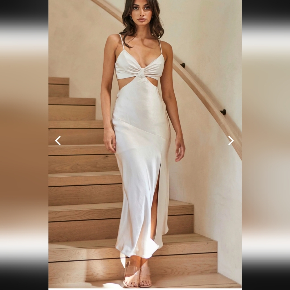 SELFIE LESLIE ACAPULCO CAMI STRAP TIED BACK SATIN MAXI DRESS CHAMPAGNE - Picture 8 of 16